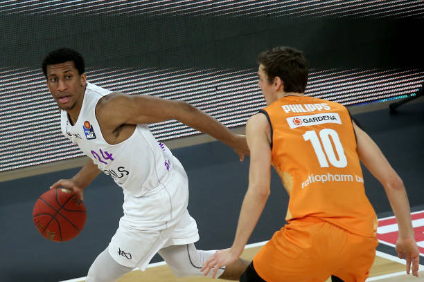 的一瞬间 的一瞬间